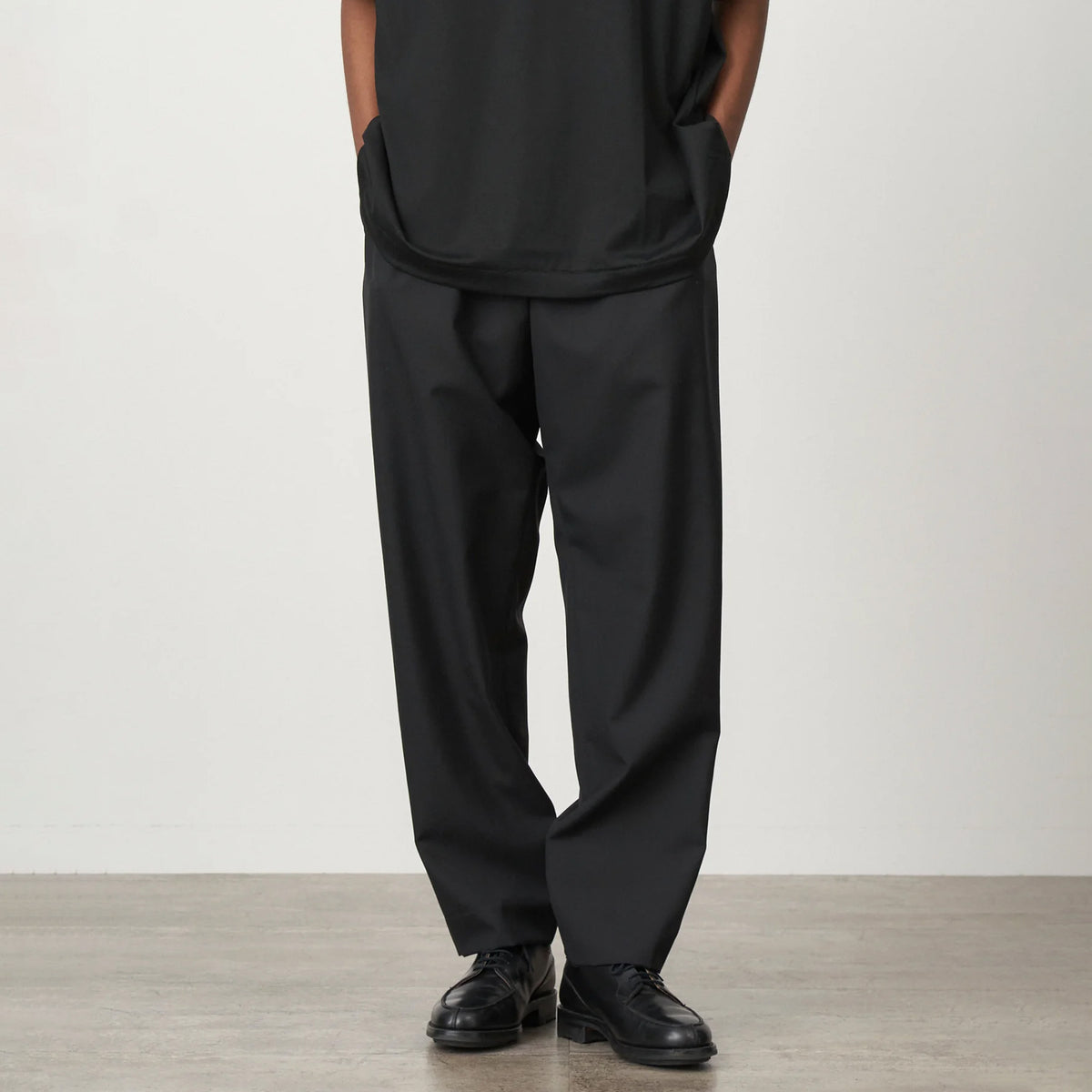 WOOL TROPICAL TAPERED EASY PANTS – OBLIGE