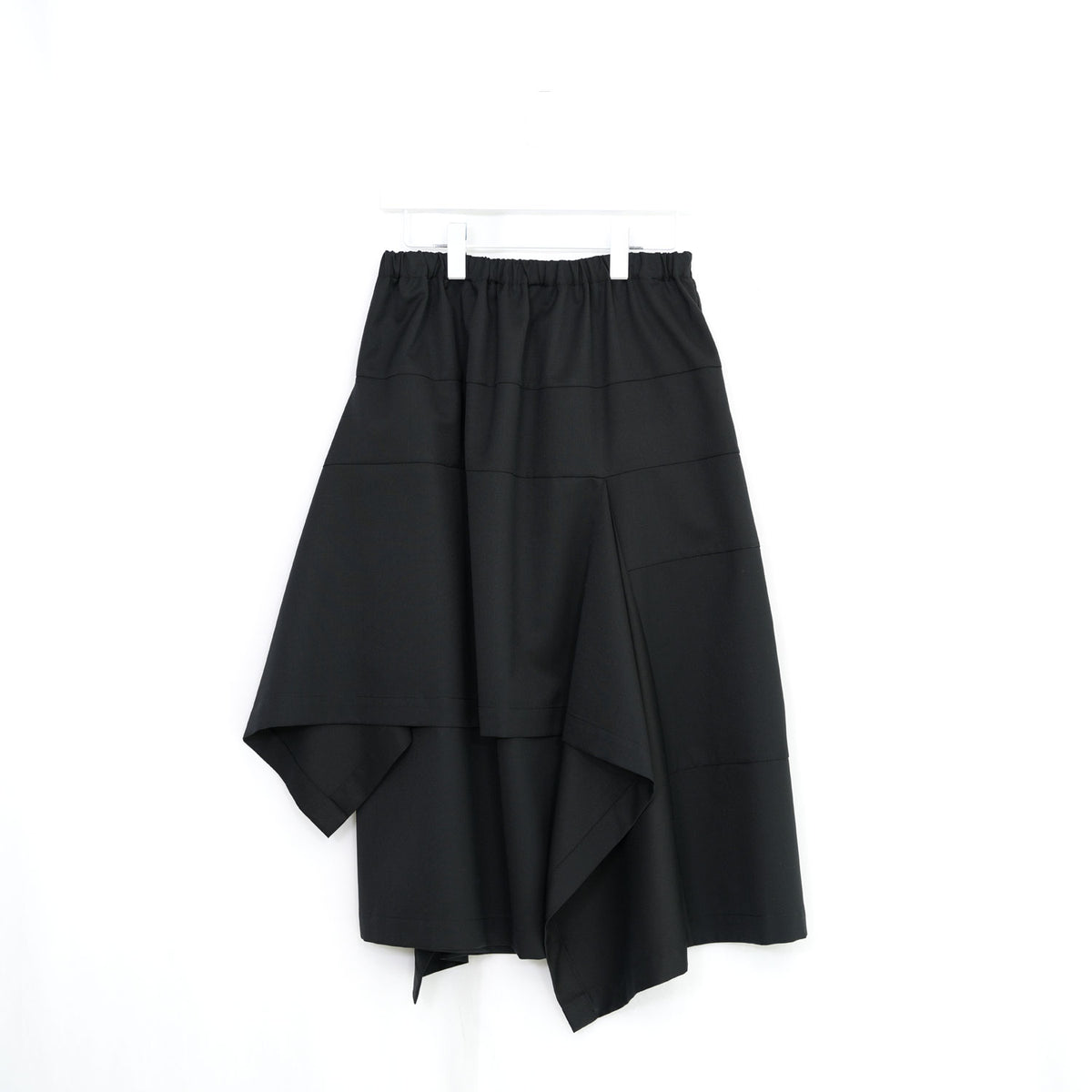 アシンメトリースカート 黒/グレー エステルギャバアシンメトリースカート – OBLIGE