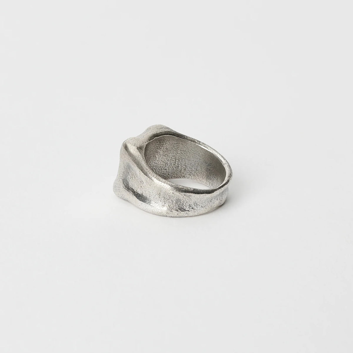 KNOCHEN RING – OBLIGE