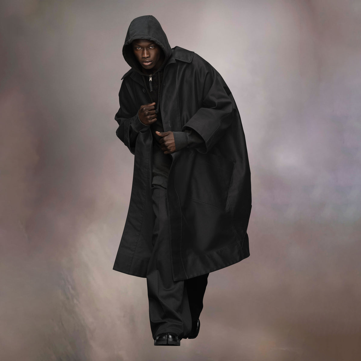 【新品未使用】メゾンマルジェラ　ロゴコクーンコート　オーバーサイズ　ユニセックス 新品未使用】メゾンマルジェラ ロゴコクーンコート オーバー