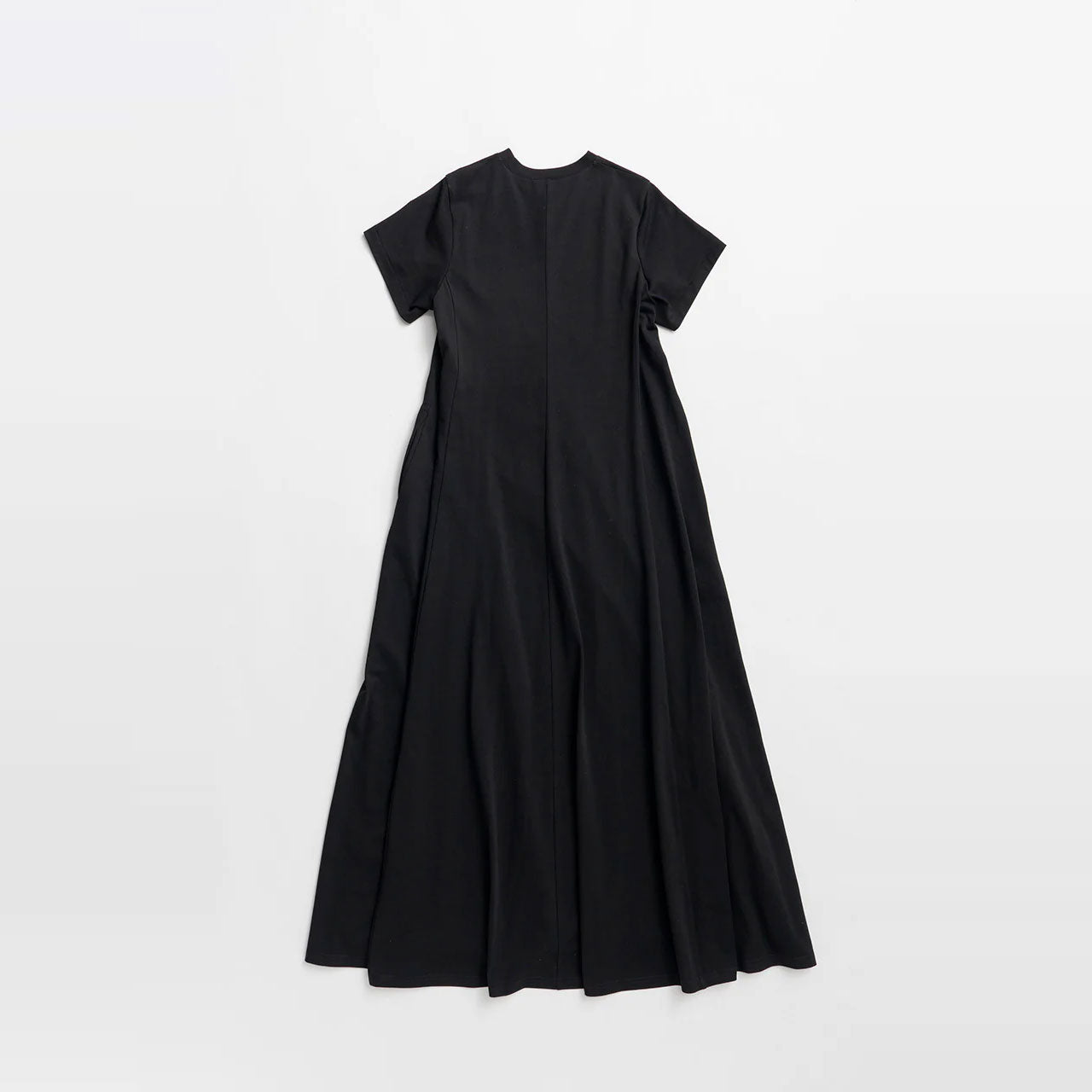 
                  
                    Volume T-Dress
                  
                