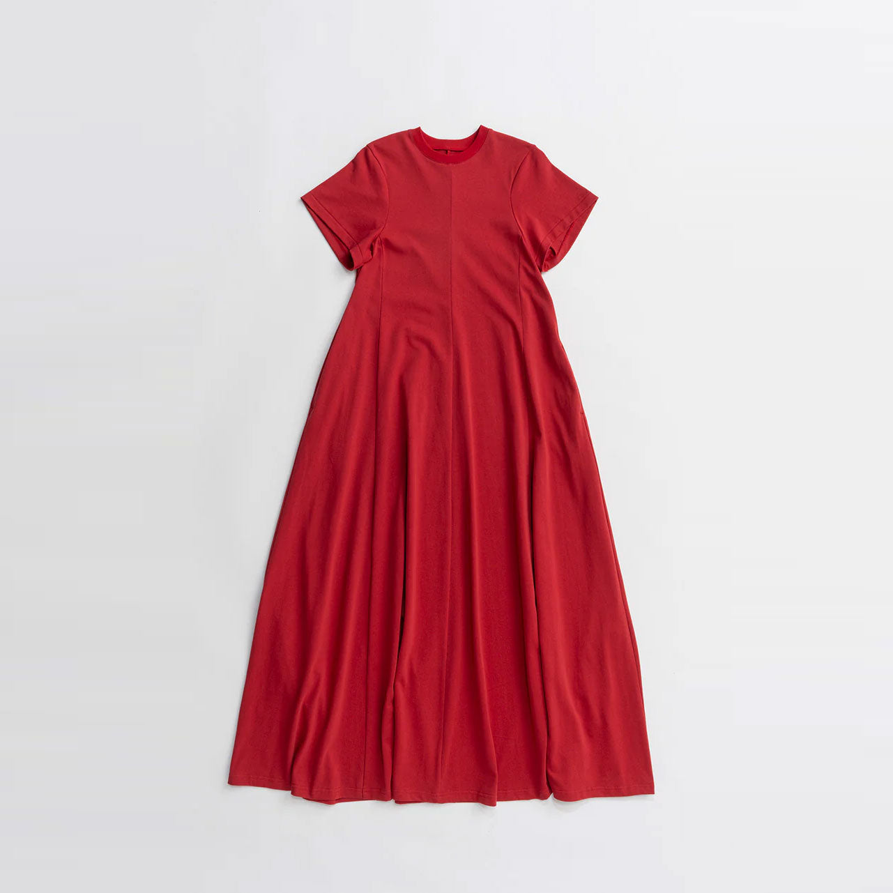
                  
                    Volume T-Dress
                  
                
