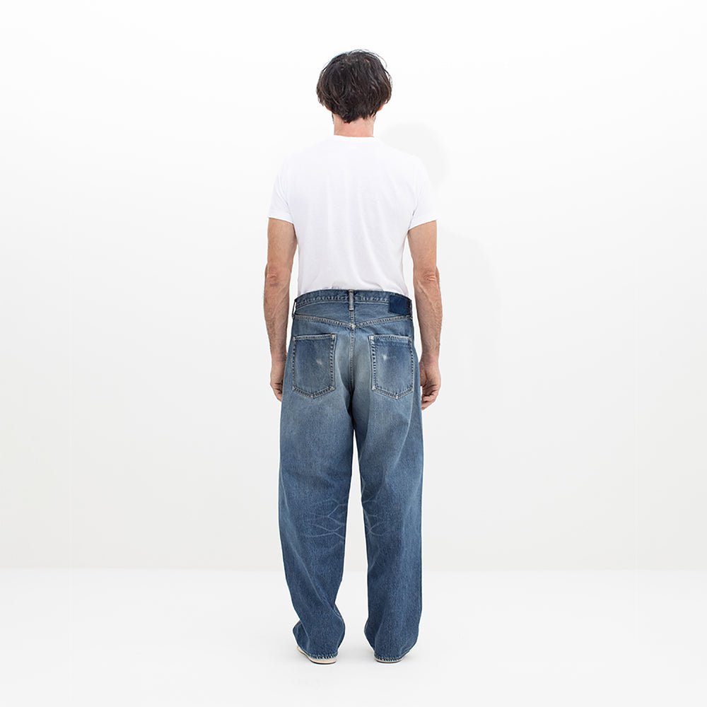 SOCIAL SCULPTURE 01 EX WD DMGD-44 – OBLIGE