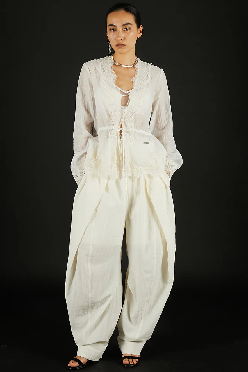 
                  
                    Tuck Form Volume Pants
                  
                