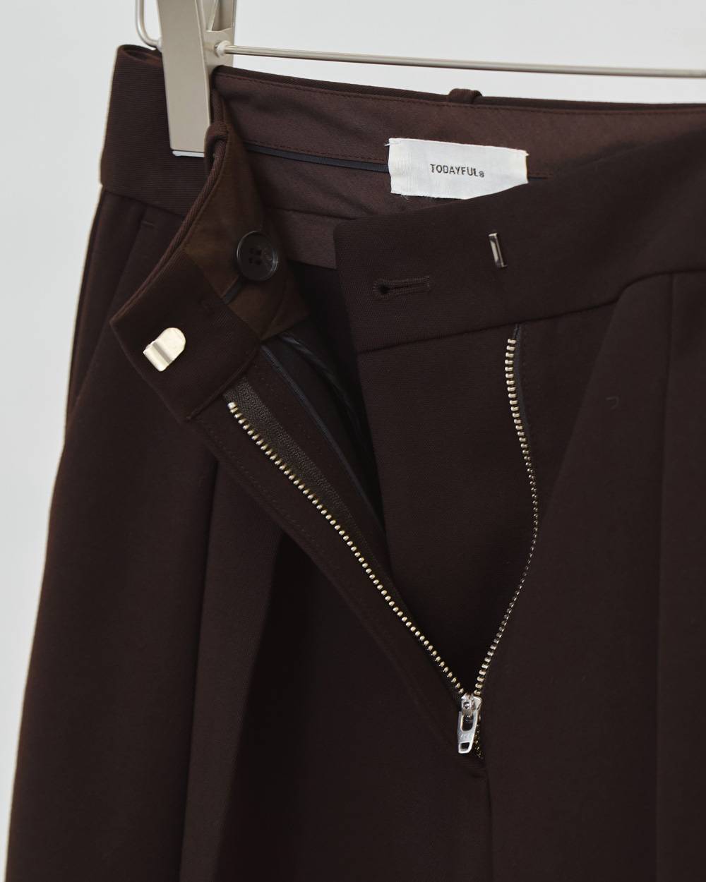 
                  
                    Bonding Wide Trousers
                  
                