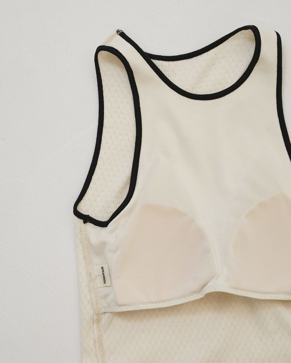 
                  
                    Cupin Piping Tanktop
                  
                
