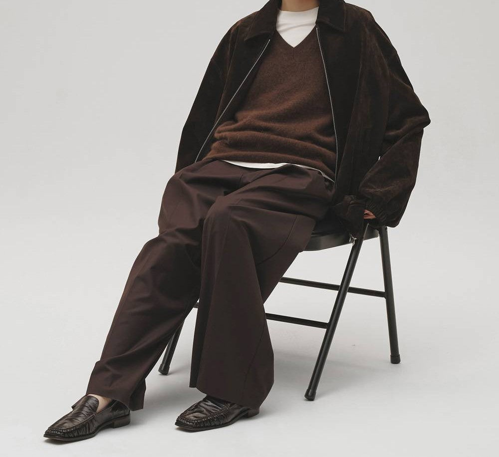 
                  
                    Lightweight Tuck Trousers
                  
                