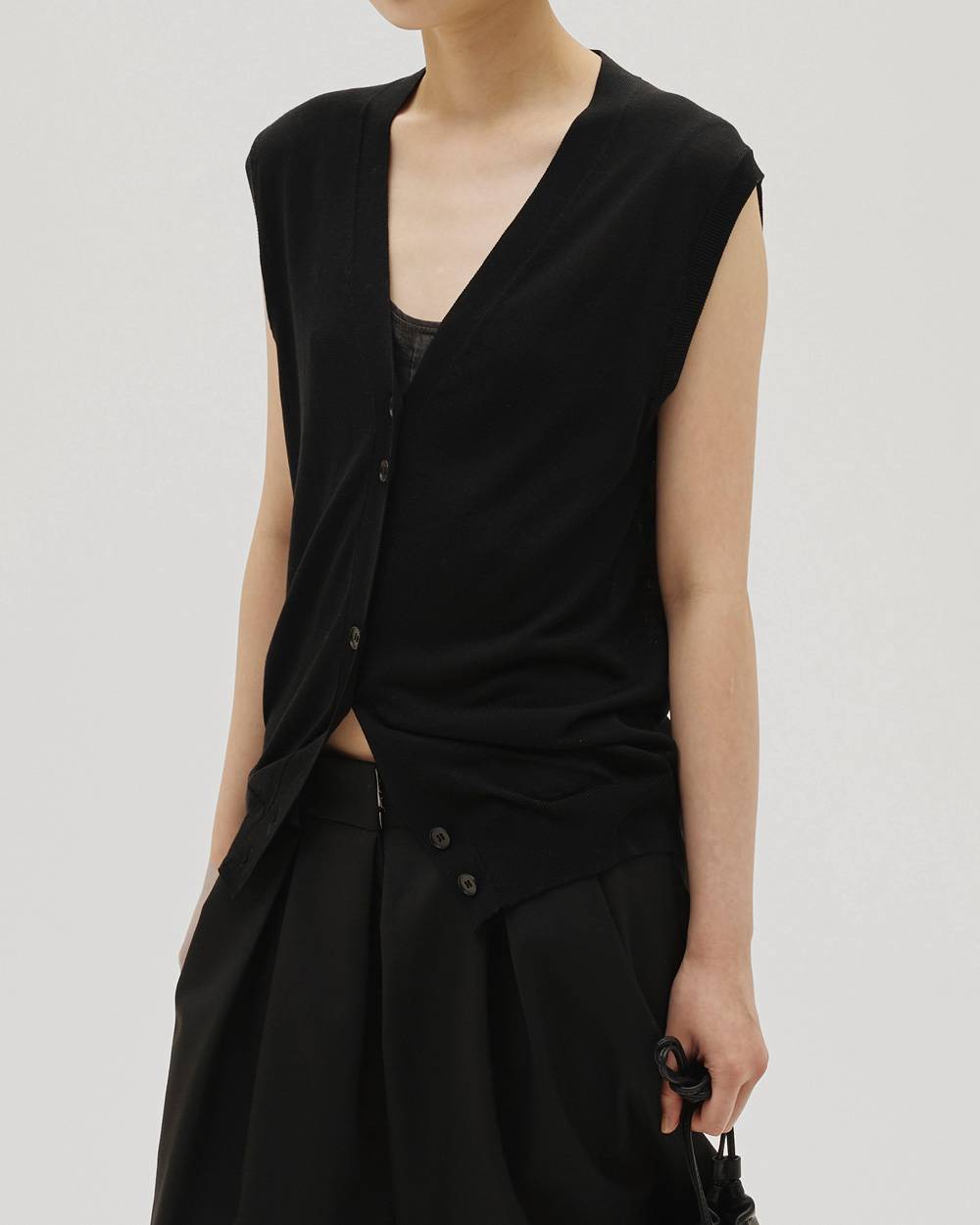 Tencelsilk Knit Vest – OBLIGE