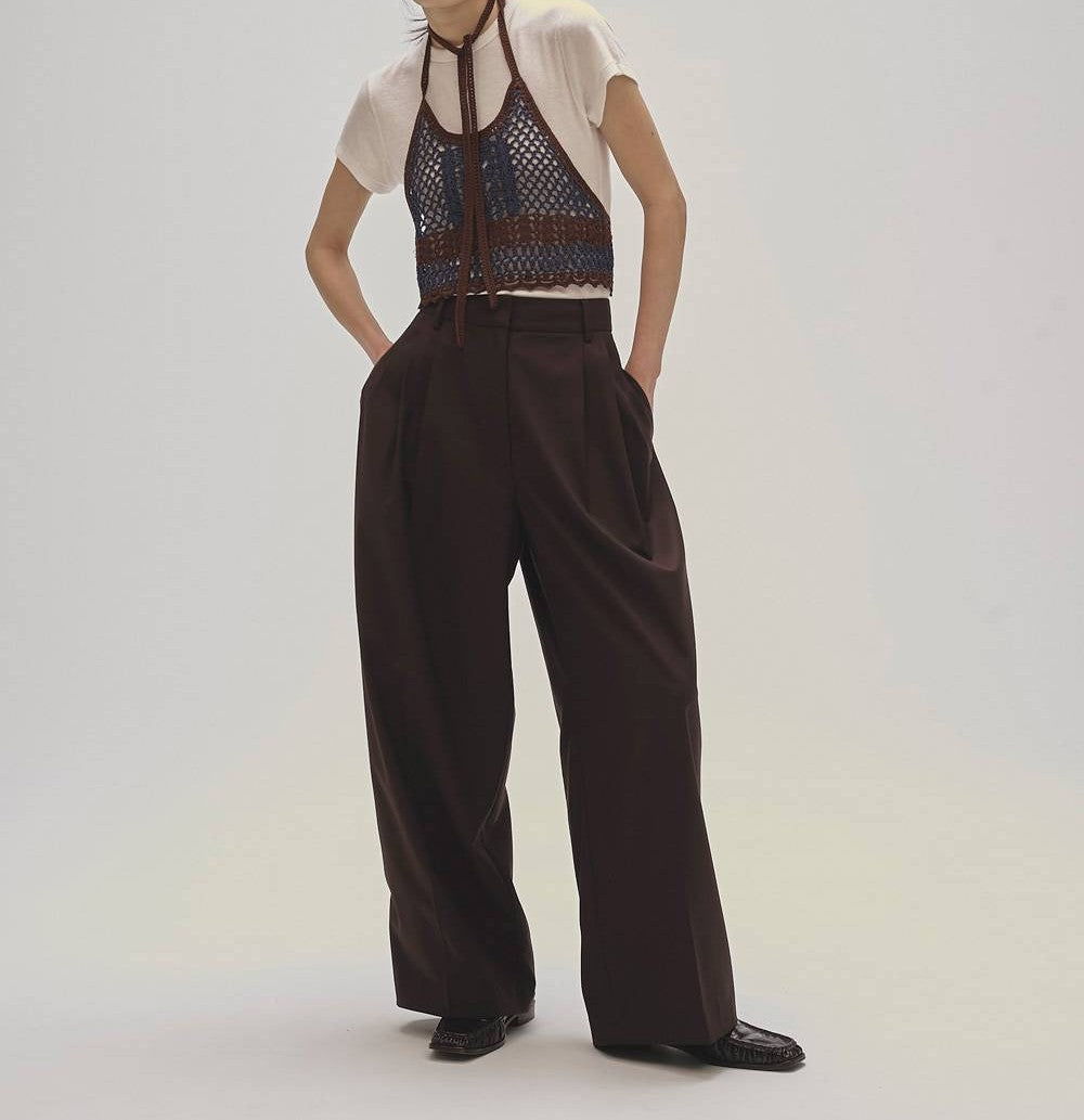 Lightweight Tuck Trousers – OBLIGE