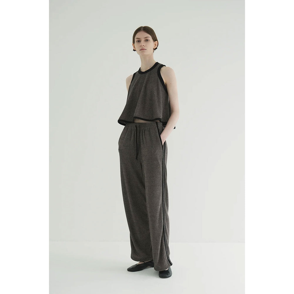 
                  
                    PILE LINE PANTS -IVORY-
                  
                