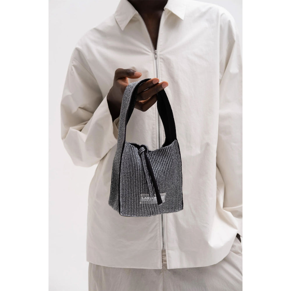 
                  
                    KYOTO METALLIC REVERSIBLE TASUKI TOTE MINI -DARK SILVER×BLACK-
                  
                