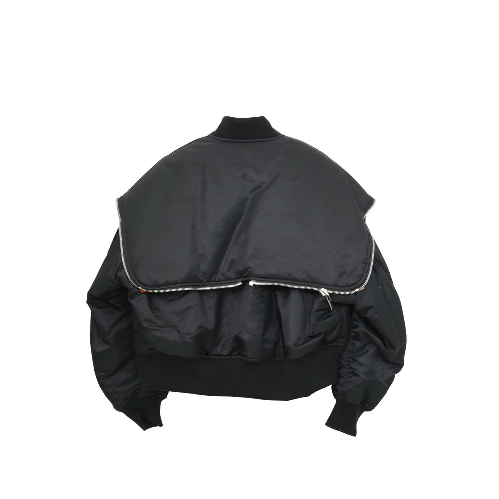 
                  
                    リバーシブルフーディボンバーJK-BLACK-
                  
                