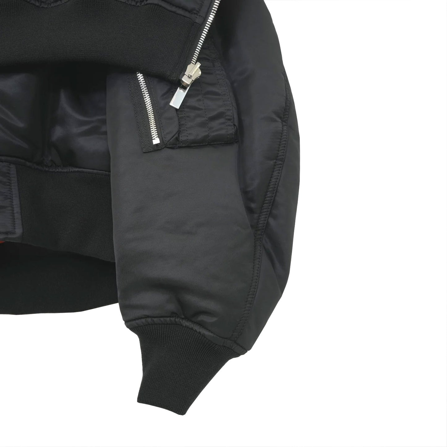 
                  
                    リバーシブルフーディボンバーJK-BLACK-
                  
                