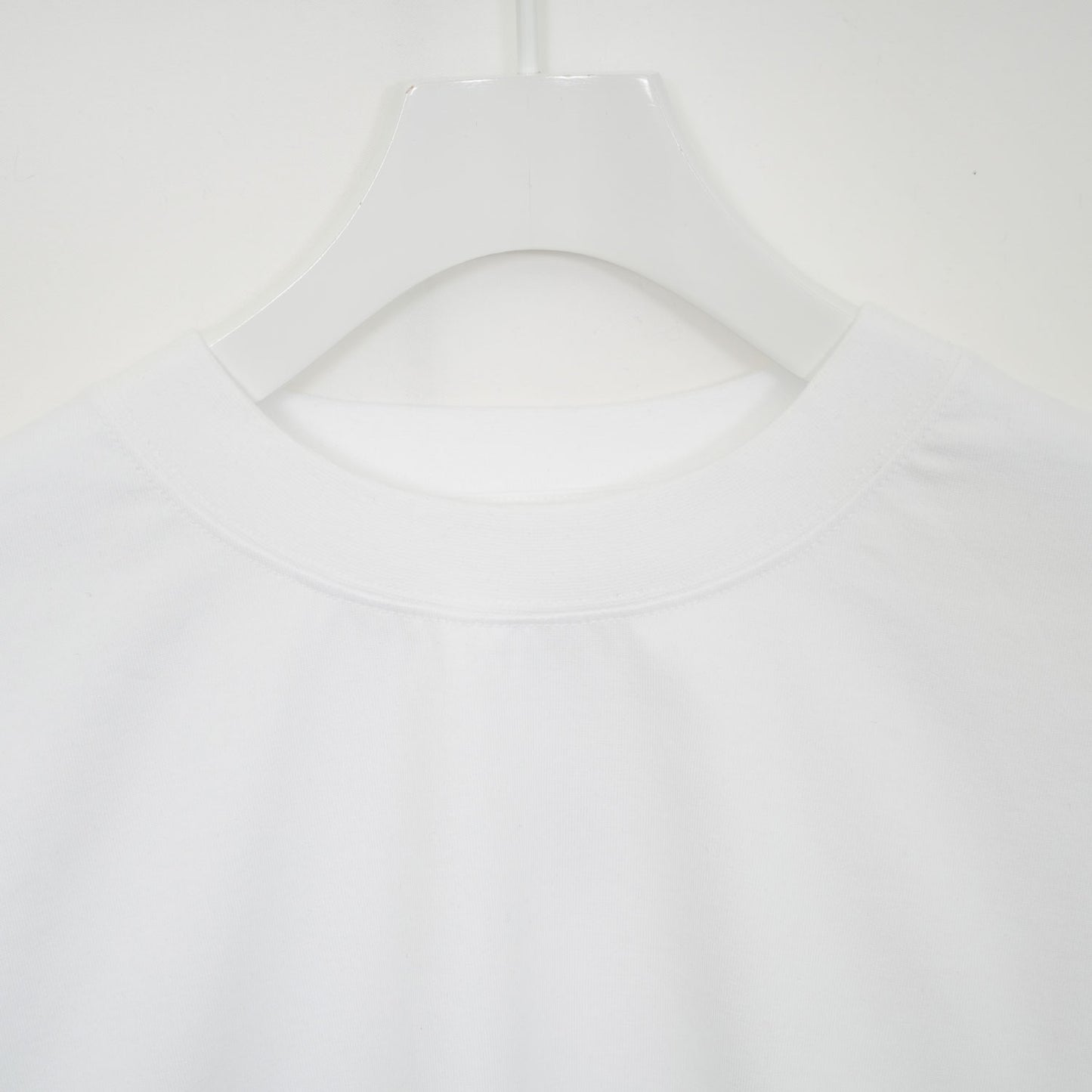 
                  
                    CROPPED LONG-SLV TEE/BIG FIT(6.5OZ)-BLACK-
                  
                