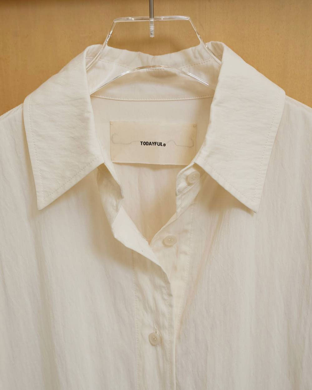 
                  
                    Sidetuck Silky Shirts
                  
                