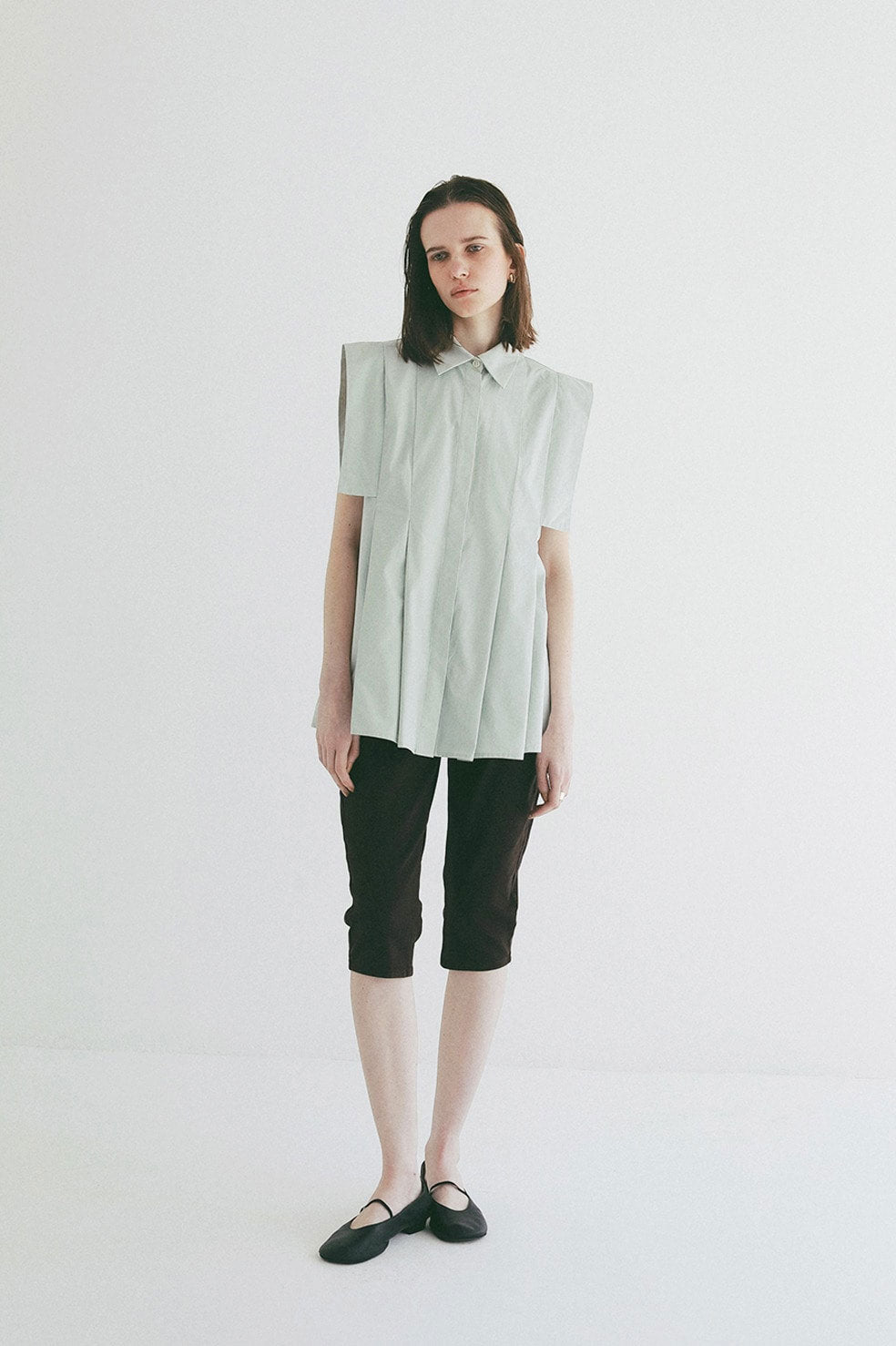 PANELL PLEAT SQUARE SLEEVE SHIRTS -MINT- – OBLIGE