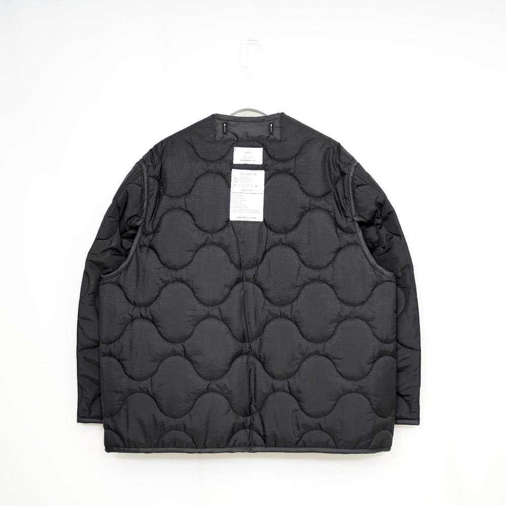 
                  
                    QUILTED LINER JACKET
                  
                