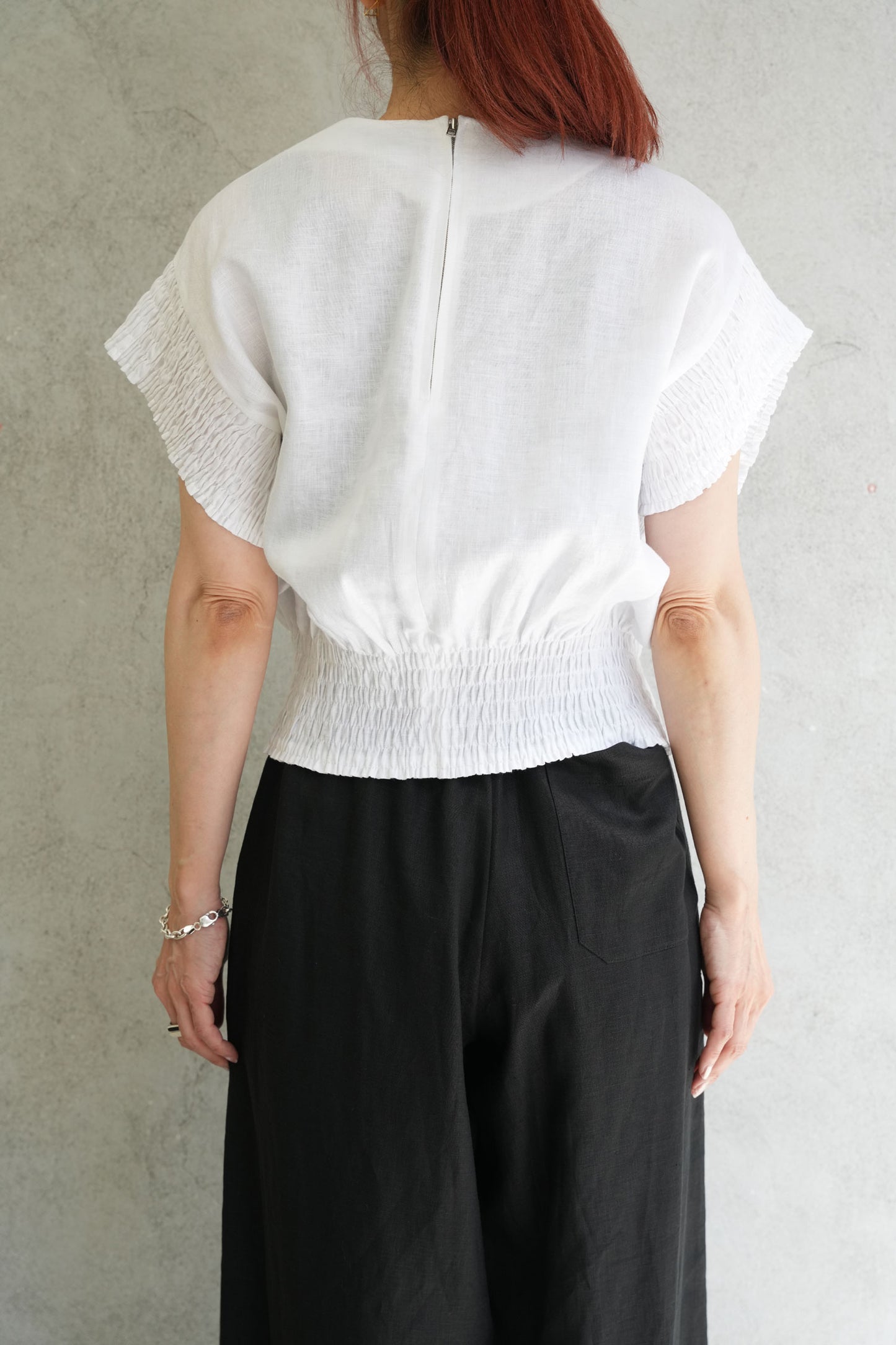 
                  
                    LINEN SHIRRED BLOUSE-LIGHT PURPLE-
                  
                