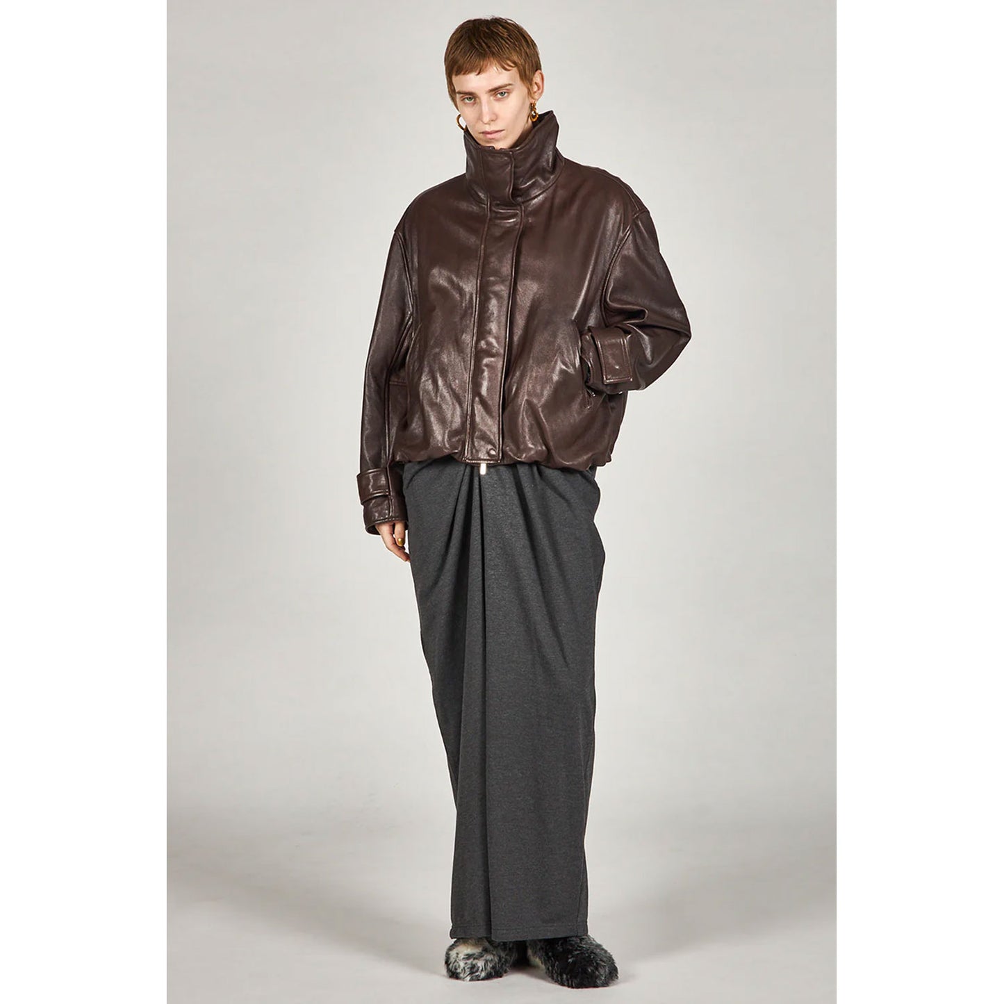 
                  
                    Drape Front Sweat Pants-C.GRY-
                  
                