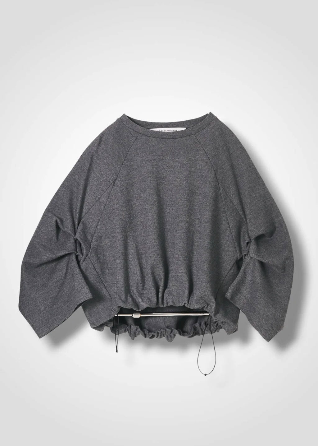 
                  
                    ORLY TUCKED SLEEVE TOP / SUPER120S PURE WOOL SPONGY JERSEY
                  
                