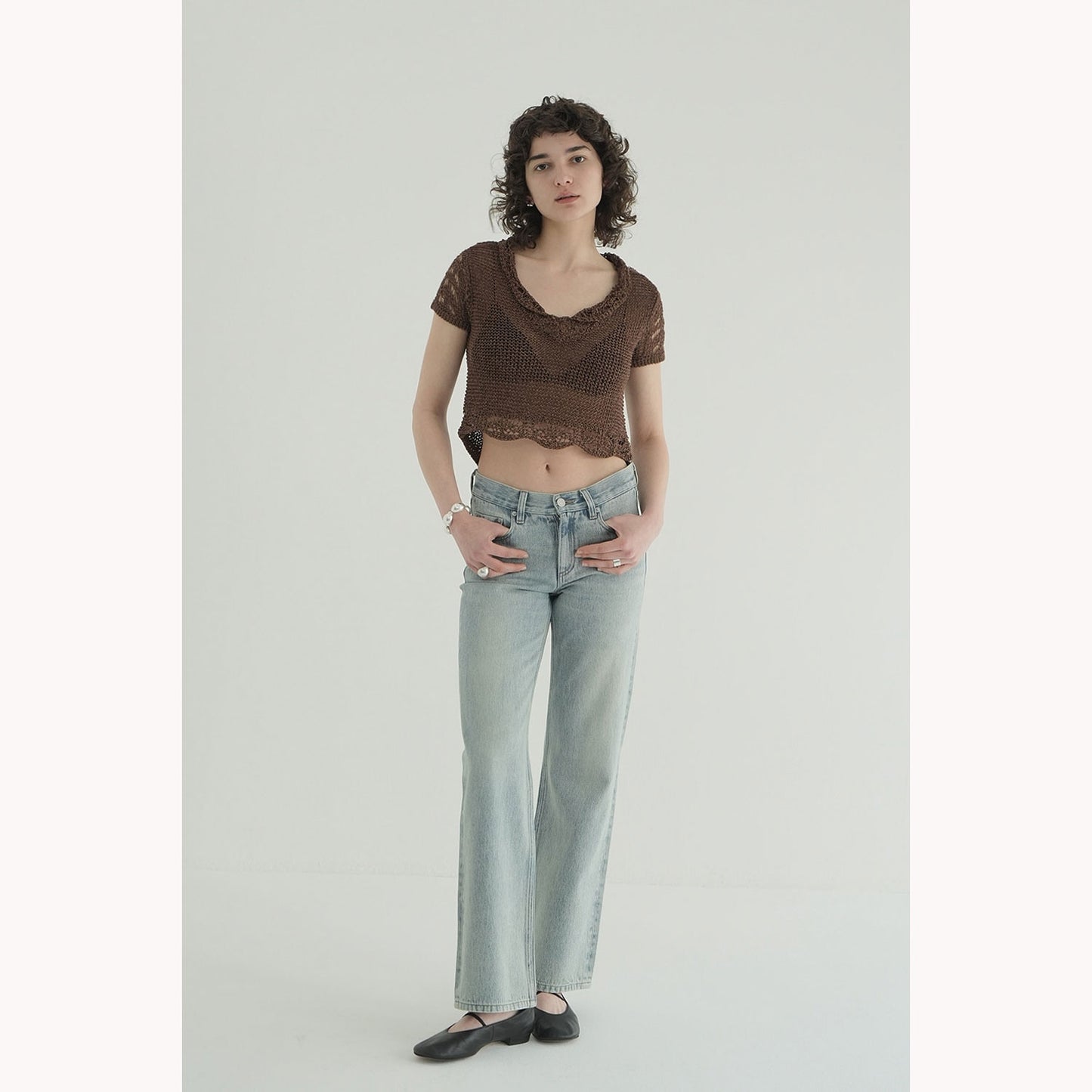 
                  
                    LOW WAIST SLIM DENIM PANTS -ICE BLUE-
                  
                