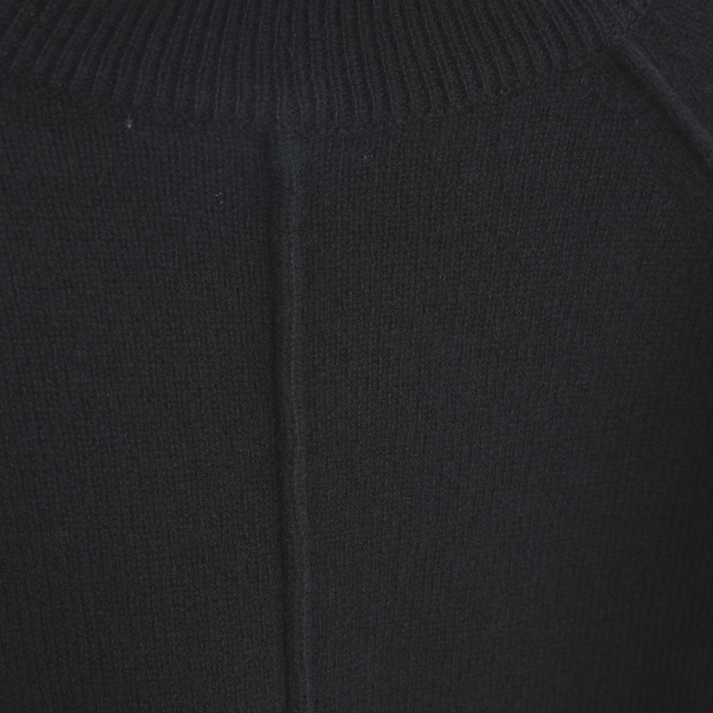 
                  
                    RIB SLEEVE SWEATER -BLACK-
                  
                