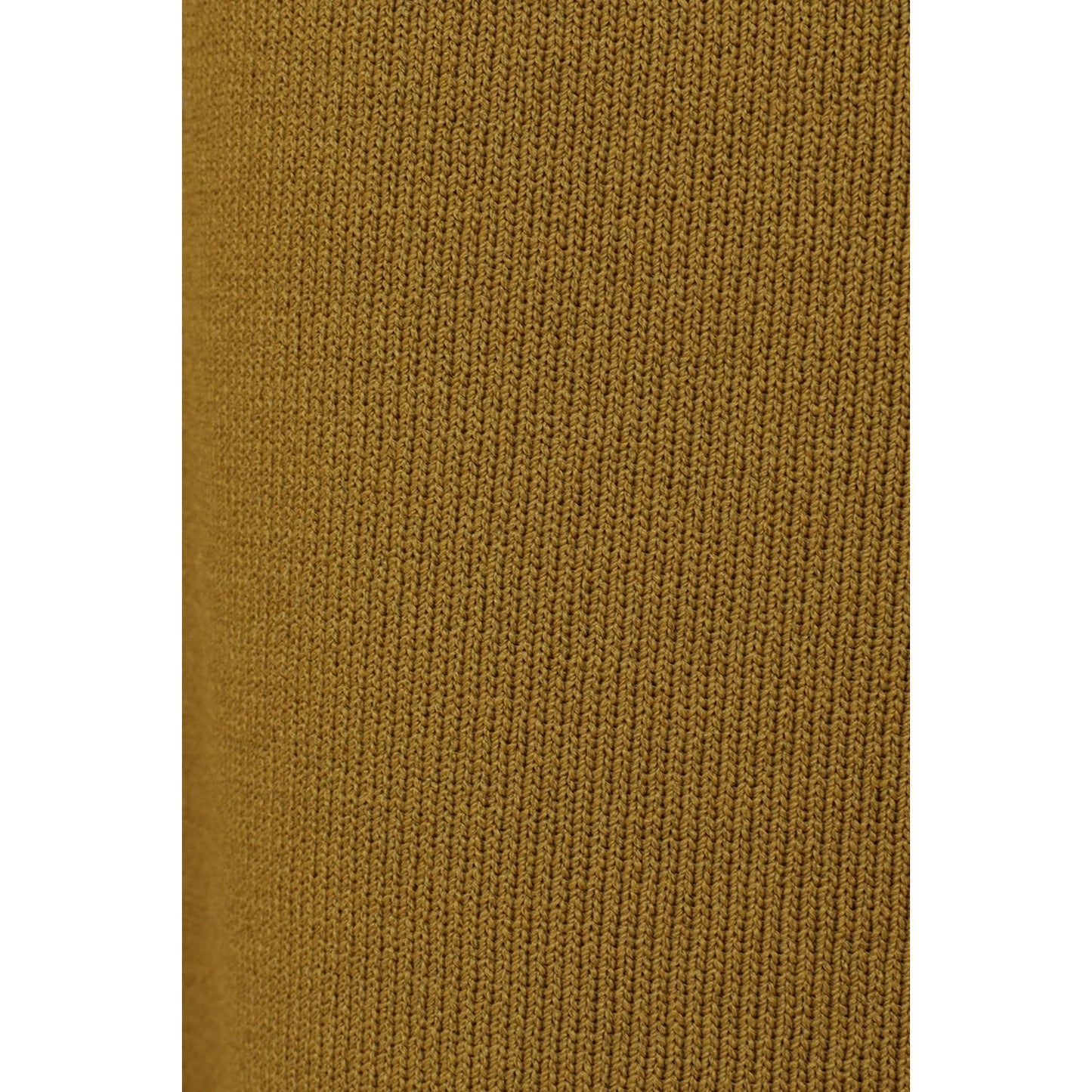 
                  
                    BASIC COMPACT KNIT TOPS -BEIGE-
                  
                