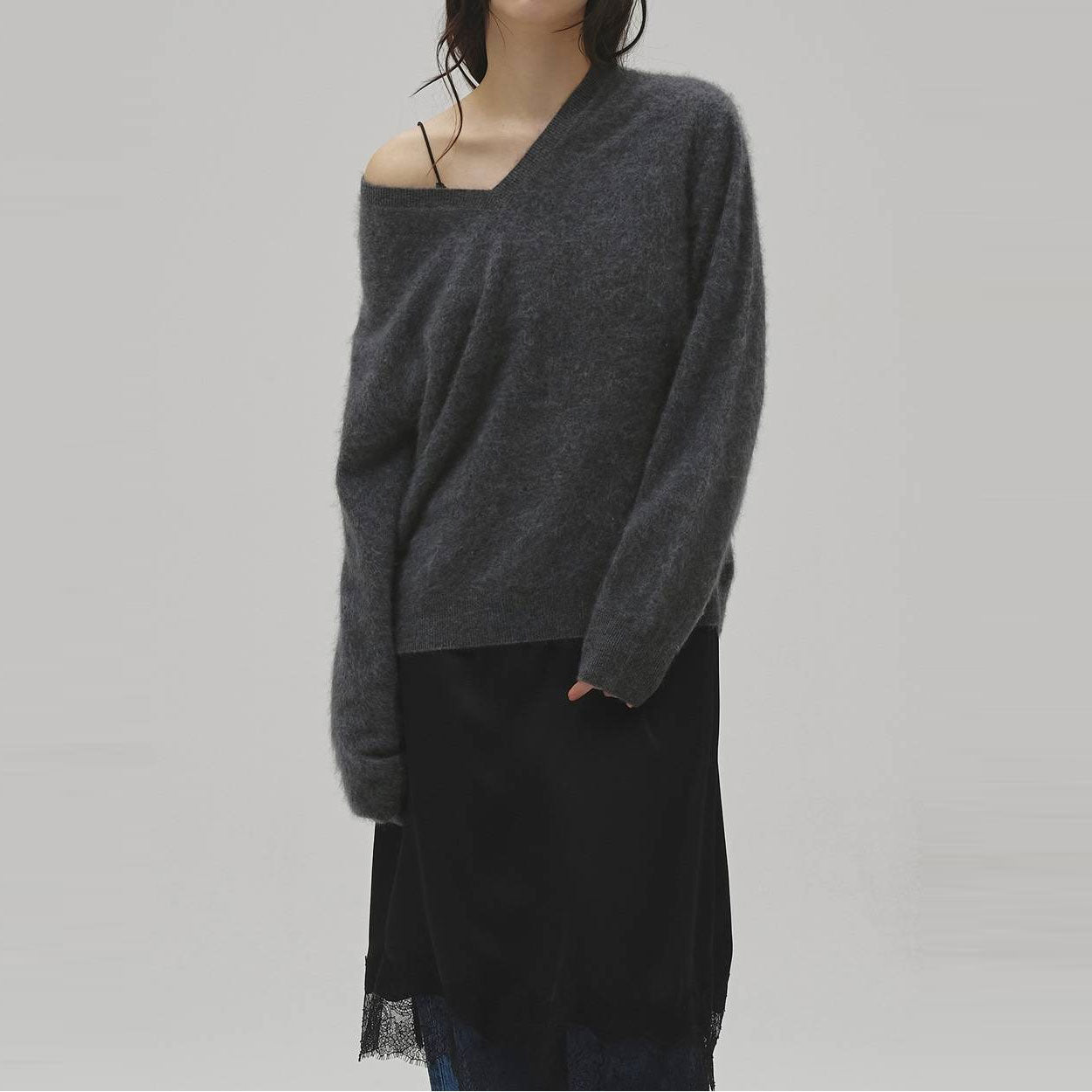 
                  
                    Woolcashmere Vneck Knit
                  
                