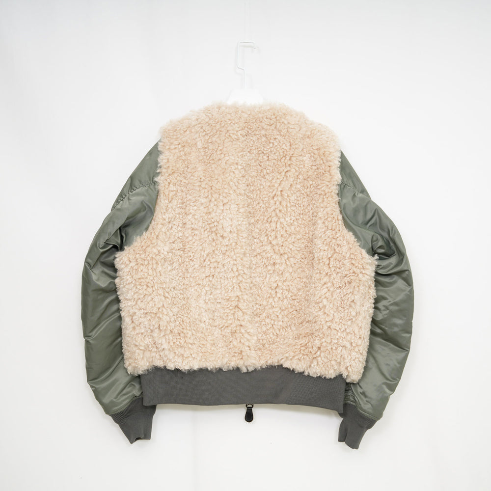 
                  
                    FAUX SHEARLING TYPE MA-1
                  
                