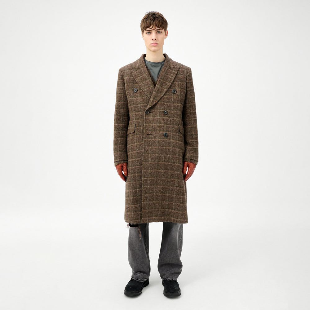 
                  
                    WHALE COAT
                  
                