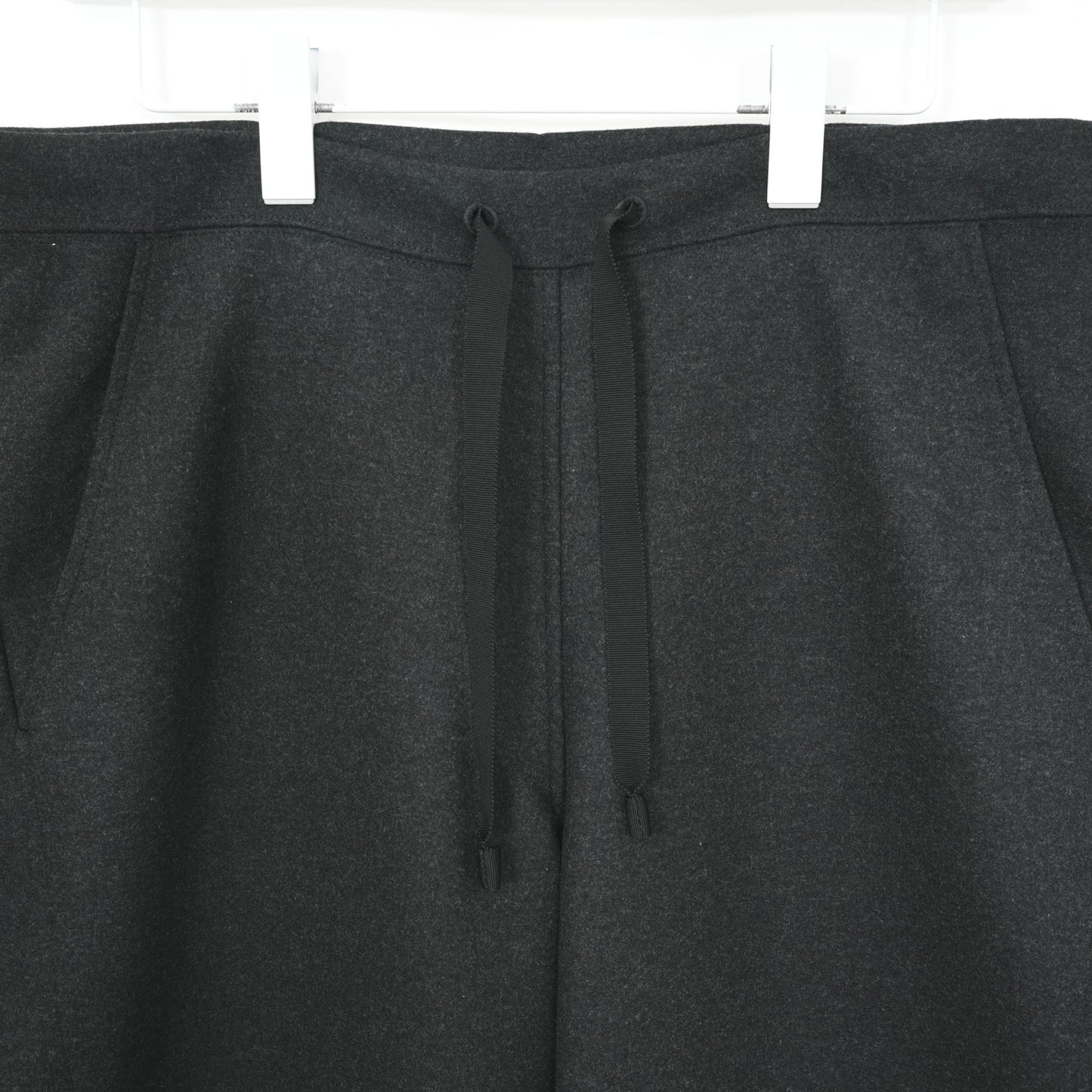 
                  
                    MERCY BARREL TROUSERS -CHARCOAL-
                  
                