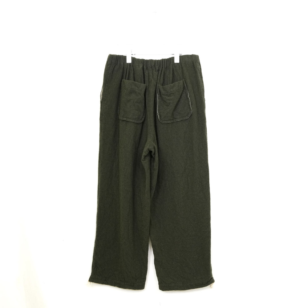 
                  
                    縮絨イージーパンツ-KHAKI-
                  
                
