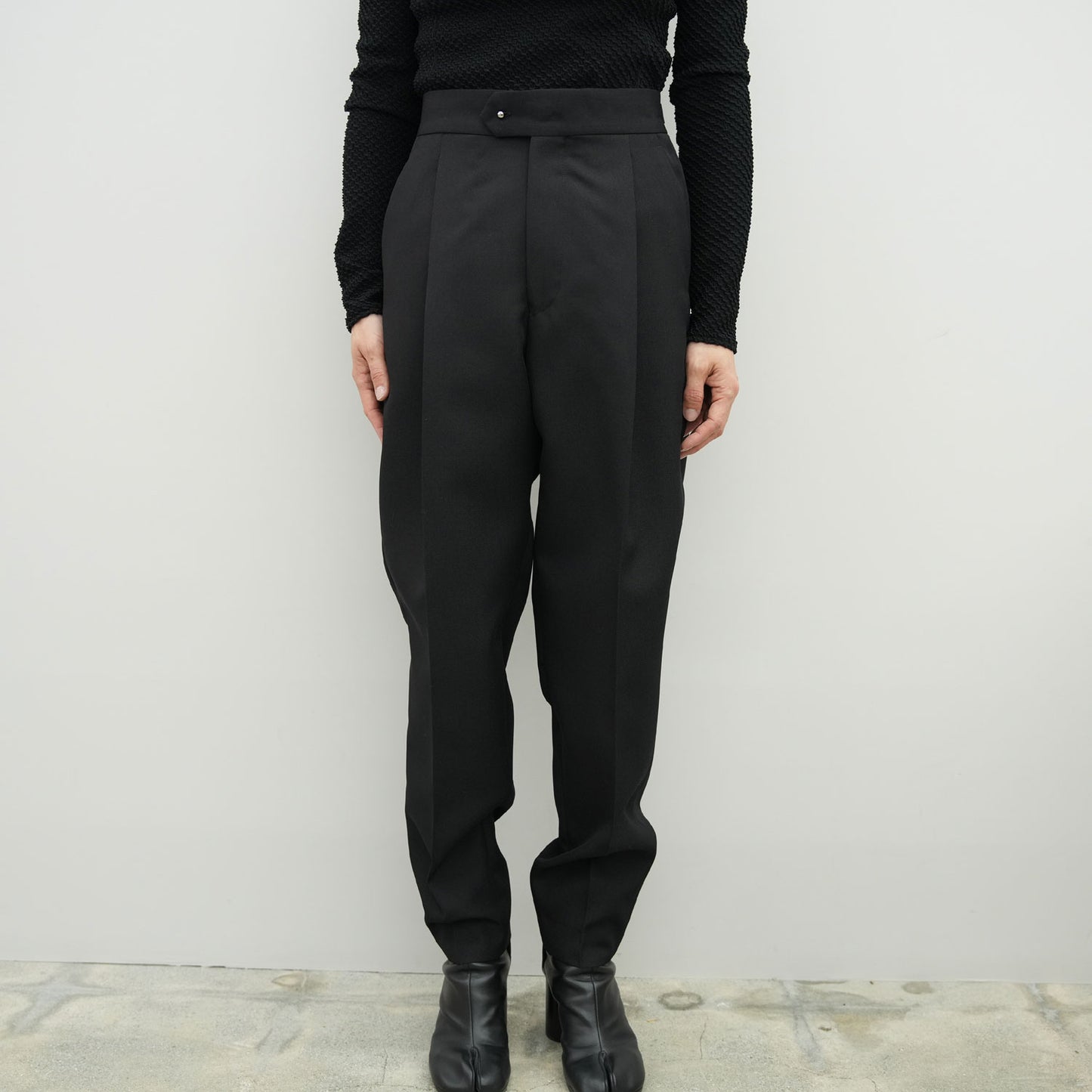 
                  
                    DOESKIN TAPERED PANTS
                  
                