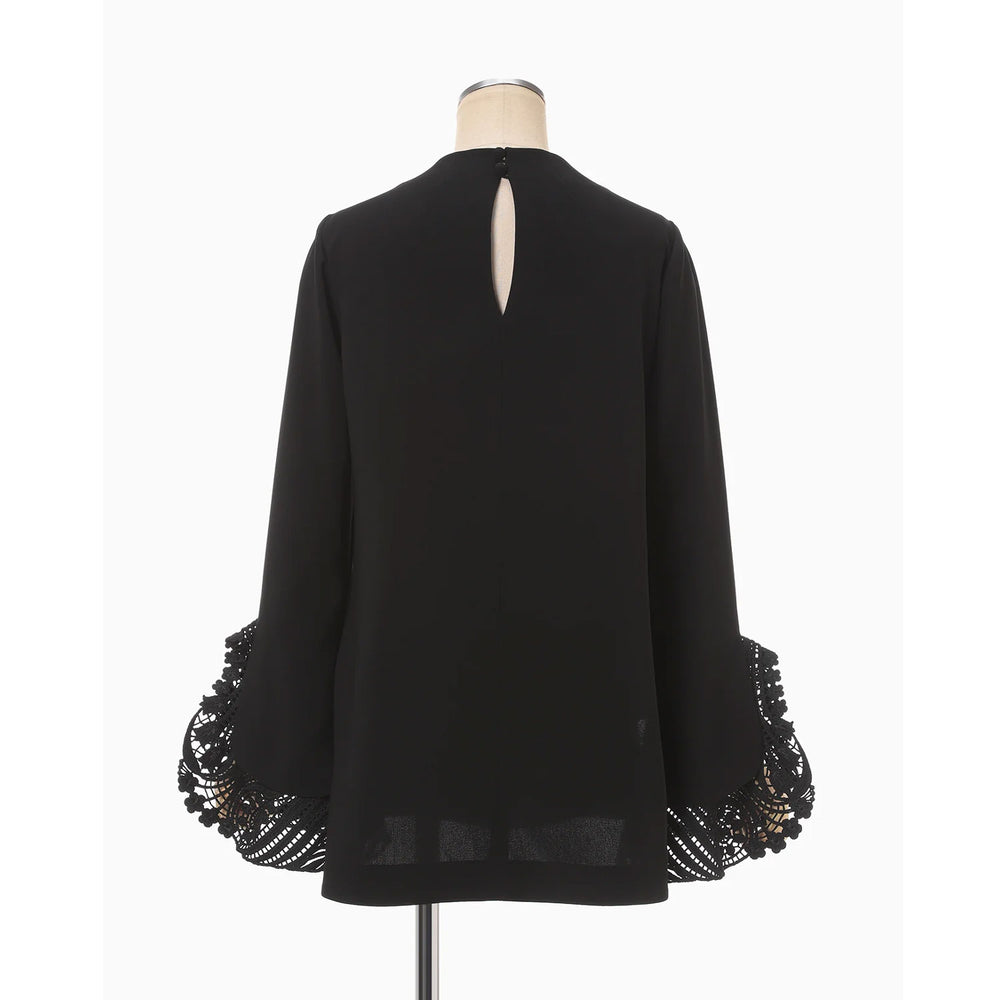 トップス Embroidered Cuff Top Embroidered Cuffs Top - black – OBLIGE