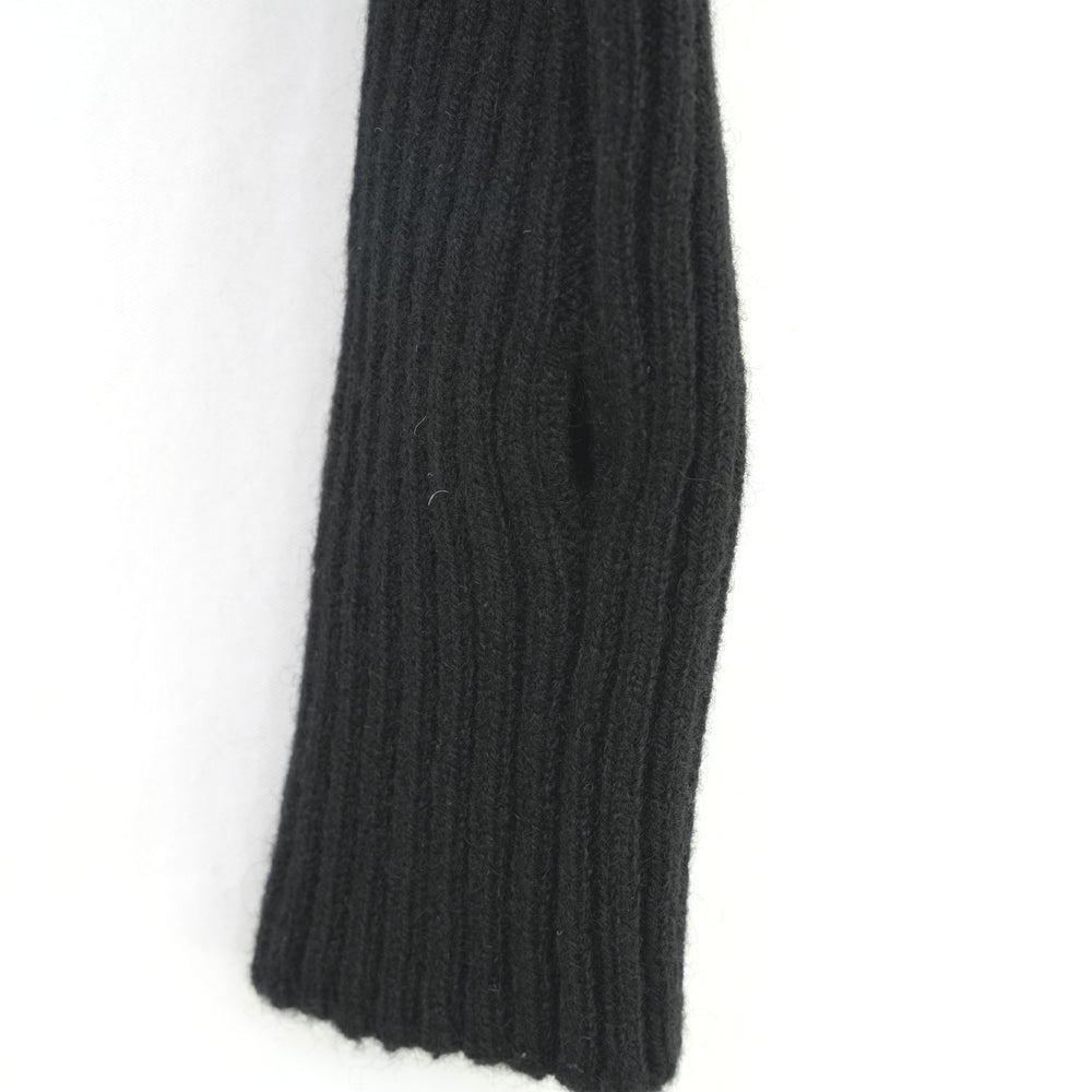 
                  
                    RIB SLEEVE SWEATER -BLACK-
                  
                