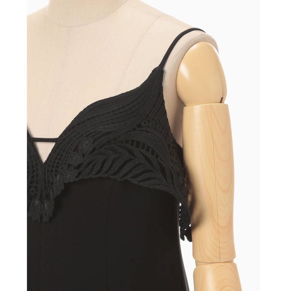 Embroidered Camisole Top - black – OBLIGE