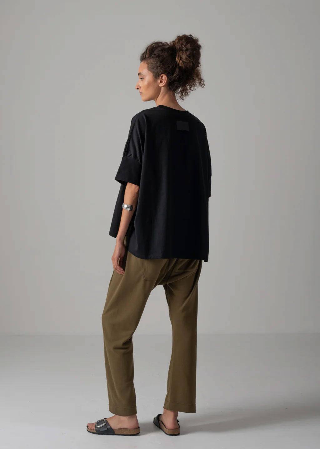
                  
                    NOA T SHIRT -CHARCOAL-
                  
                