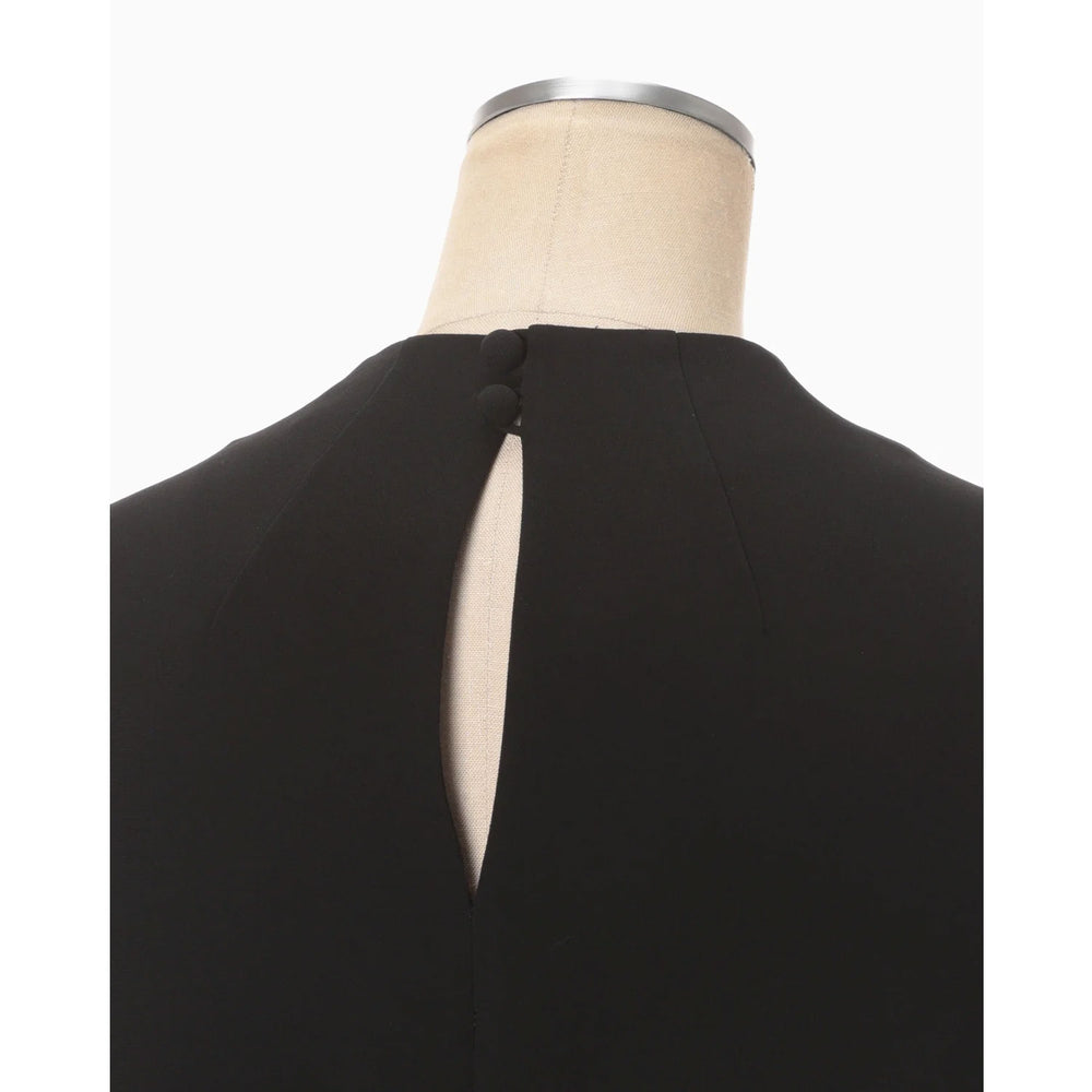 
                  
                    Floral Lace-Sleeve Classic Top - black
                  
                