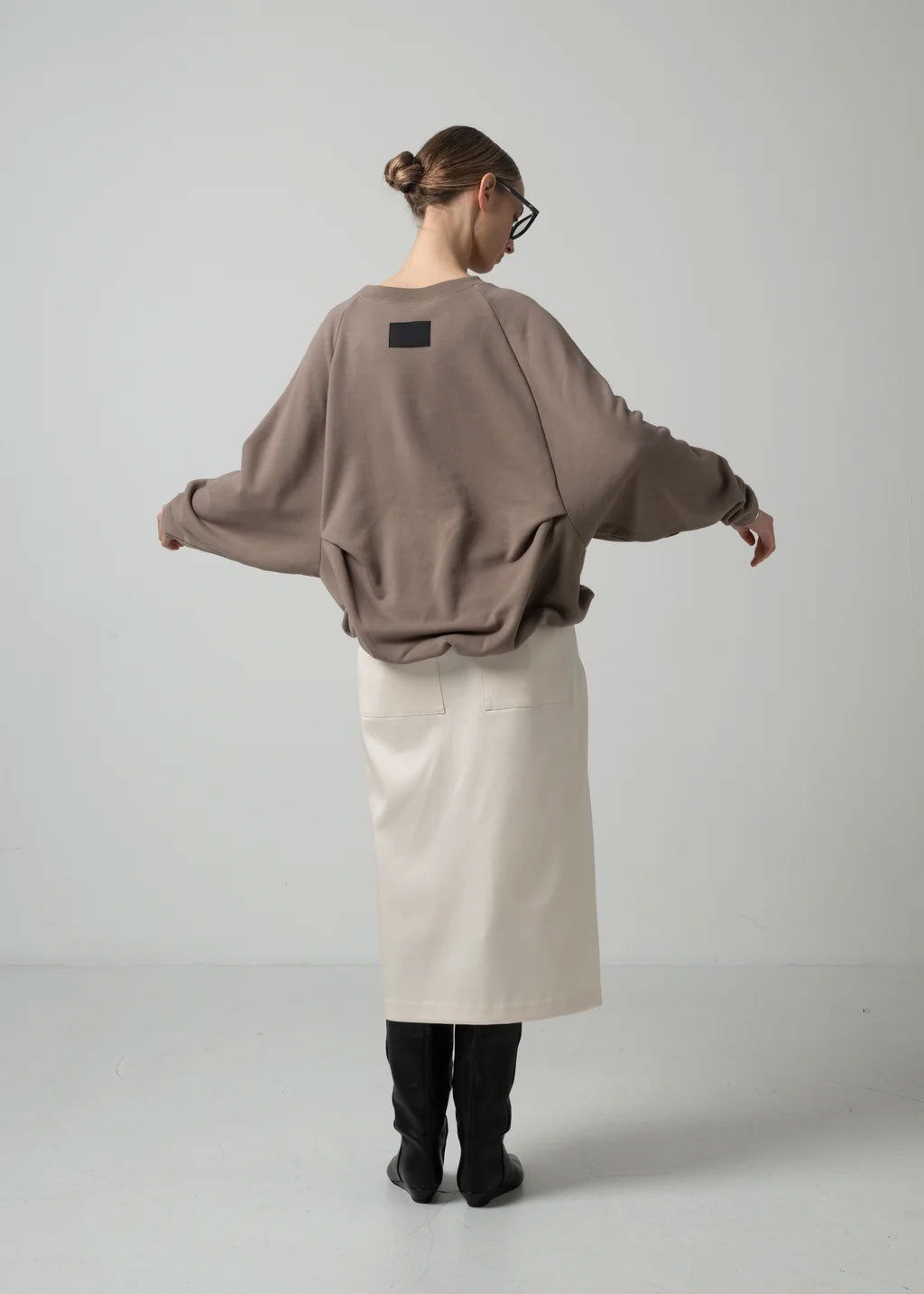 
                  
                    OLIVER PUFFY HEM TOP / ECO COTTON TERRY
                  
                