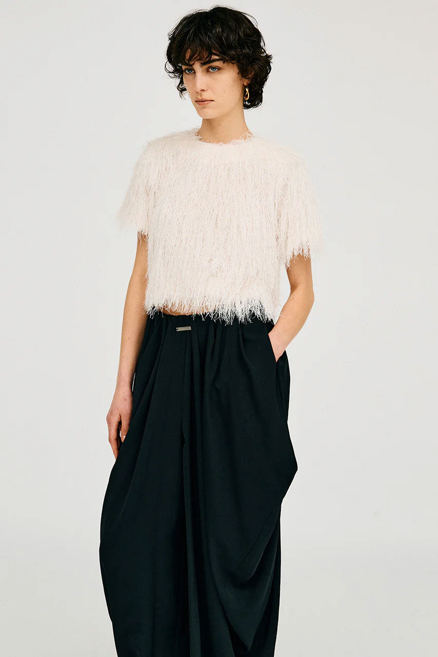 
                  
                    Feather Short Top -BLACK-
                  
                