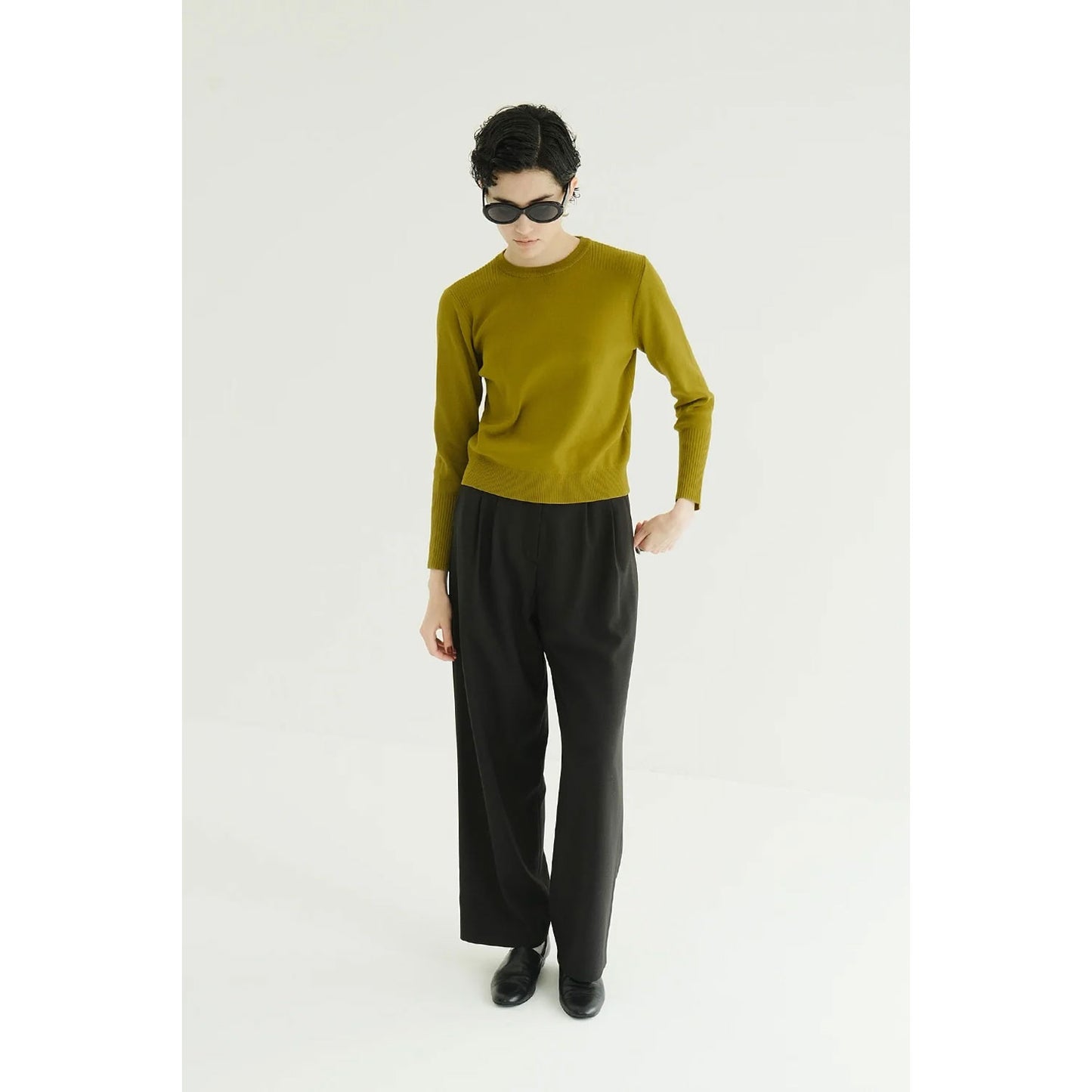 
                  
                    BASIC COMPACT KNIT TOPS -BEIGE-
                  
                