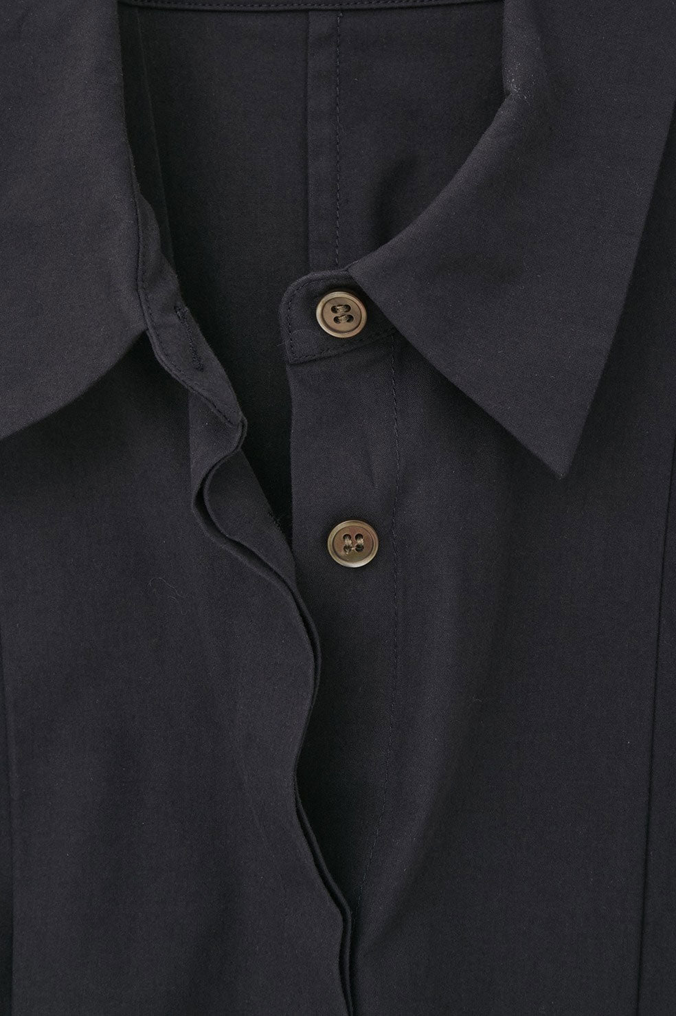 
                  
                    PANELL PLEAT SQUARE SLEEVE SHIRTS -NAVY-
                  
                