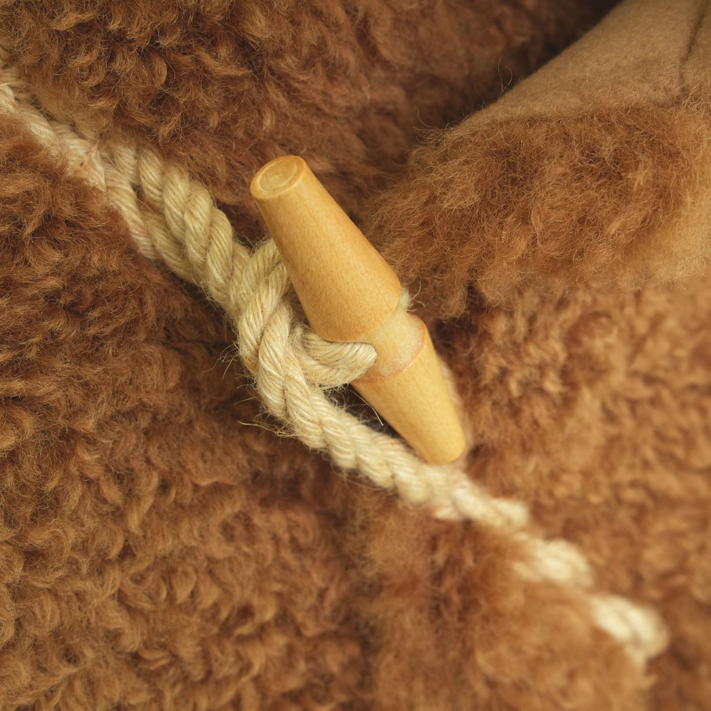 
                  
                    DOUBLE FACE FAUX SHEARLING DUFFLE JACKET-CREAM-
                  
                