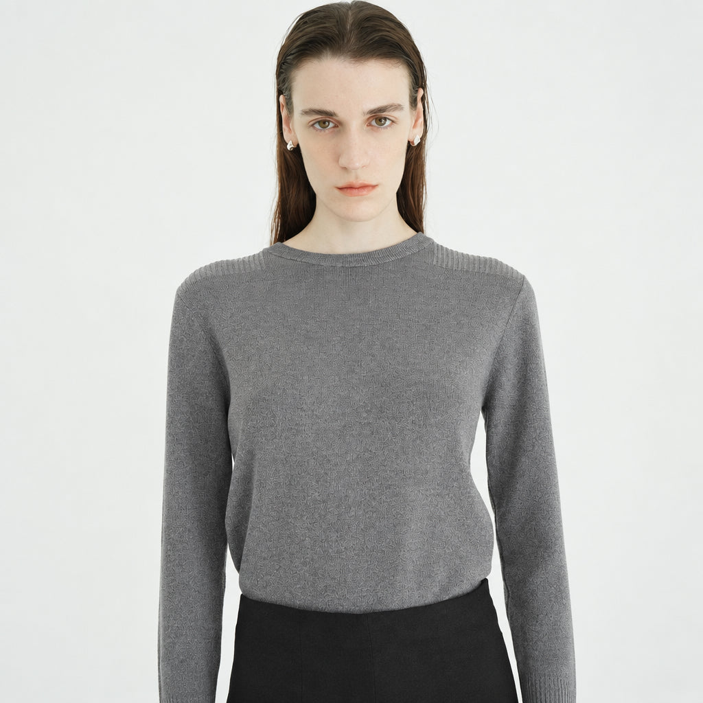 
                  
                    BASIC COMPACT KNIT TOPS
                  
                