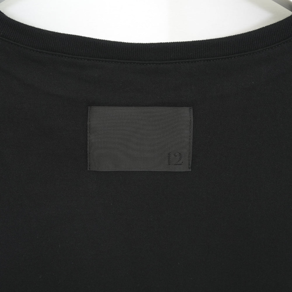 
                  
                    LISA FRENCH SLEEVE TOP -WHITE-
                  
                