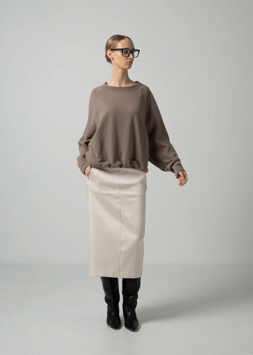 
                  
                    OLIVER PUFFY HEM TOP / ECO COTTON TERRY
                  
                