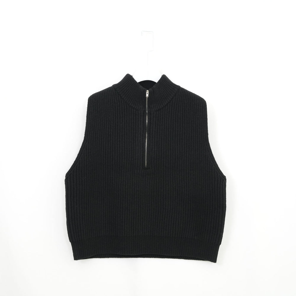 RIBBED KNIT WOOL VEST-BLACK-