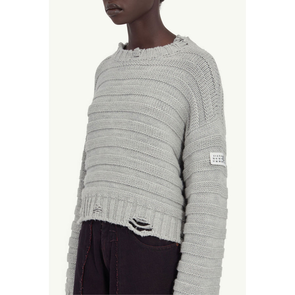 
                  
                    wool jumper -SILVER-
                  
                