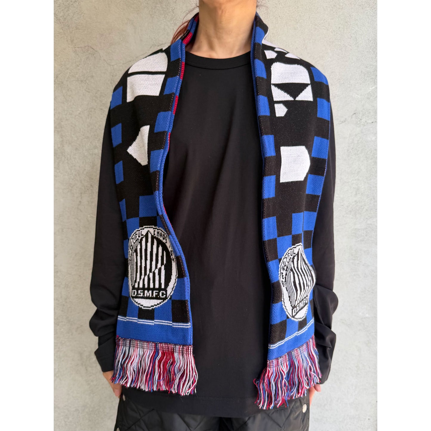 
                  
                    UNISEX D.S.M.F.C. FOOTBALL SCARF
                  
                