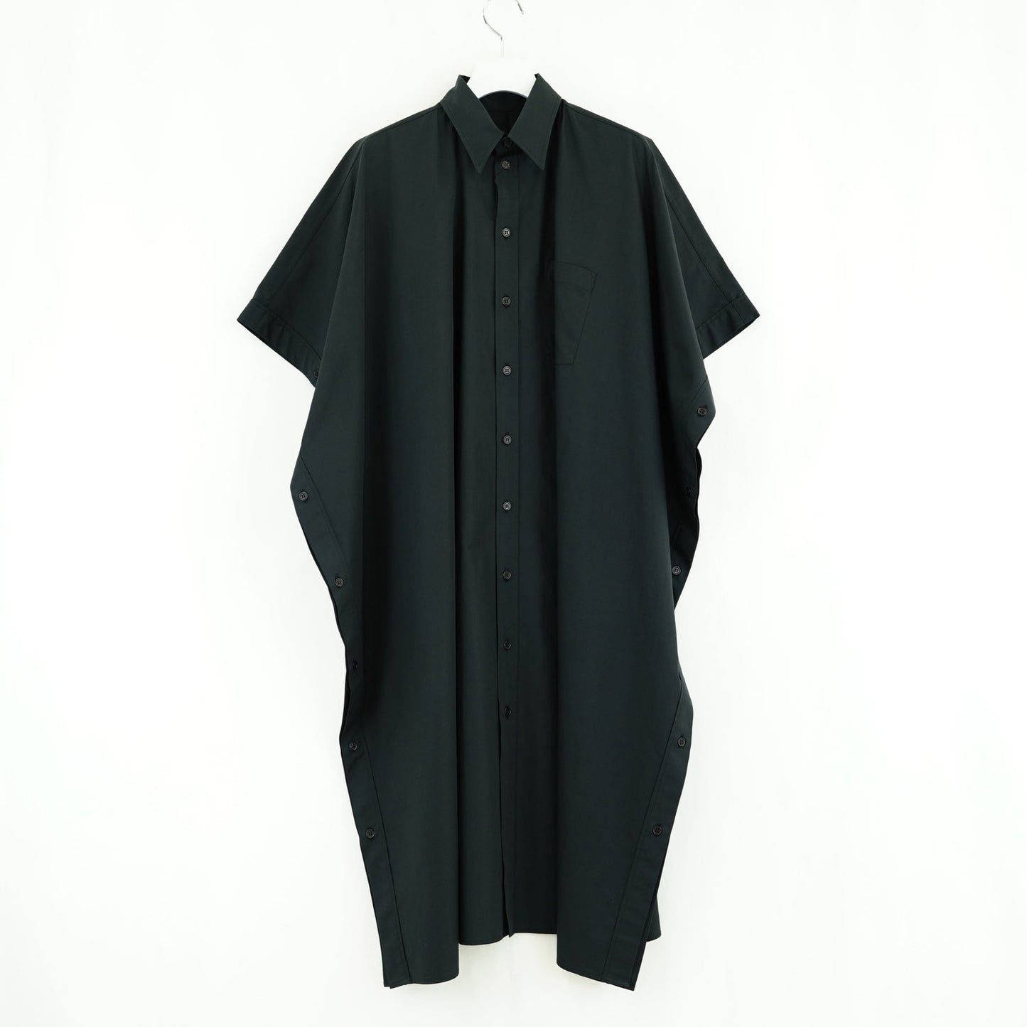 
                  
                    S52DD0085M35480 -BLACK-
                  
                